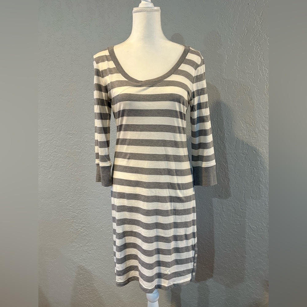 Patagonia NWOT Au Bateau Striped 3/4 Sleeve T-Shirt Dress. Size M